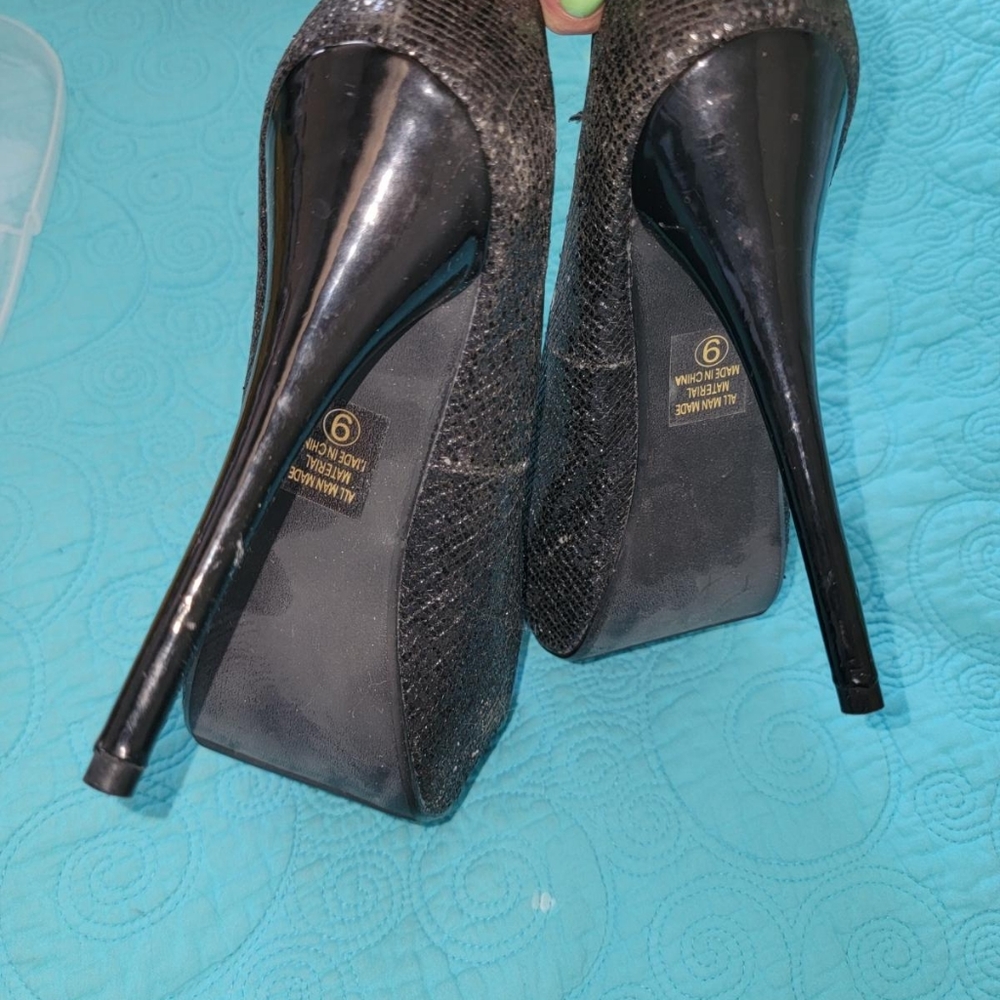 Ladies black glittery 6 in open toe fashion stilettos - Picture 3 of 3